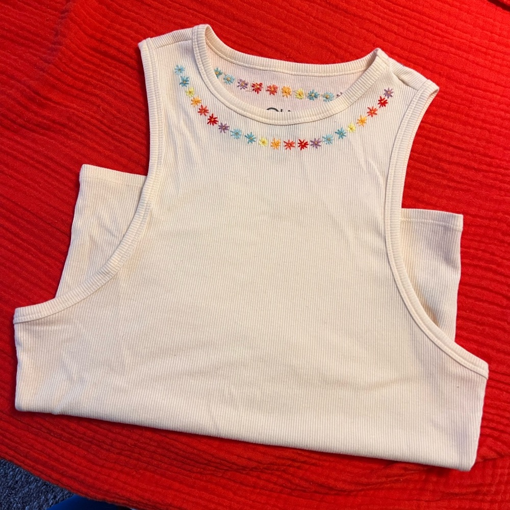 NWOT Chaser Clothing White Tank with Floral Stitching Detail